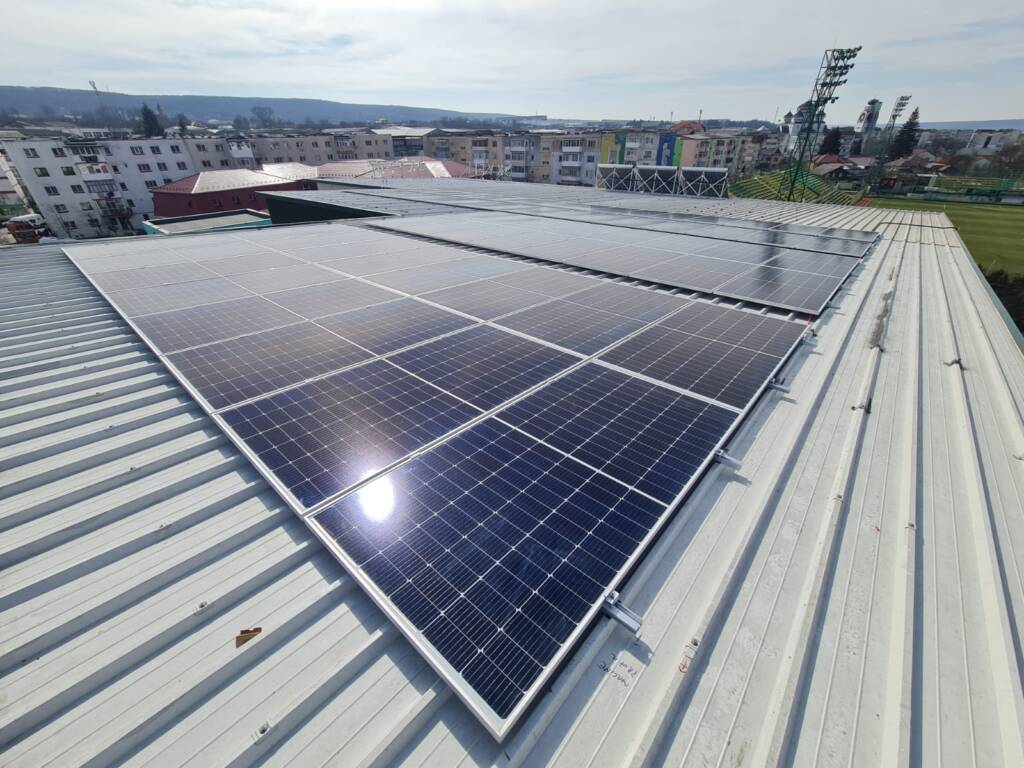 SkyFit Mioveni Panouri Fotovoltaice