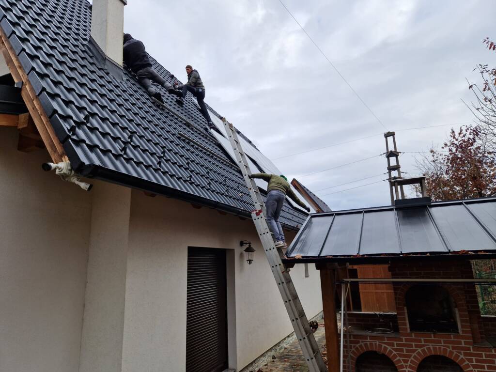 Panouri fotovoltaice diverse proiecte rezidentiale